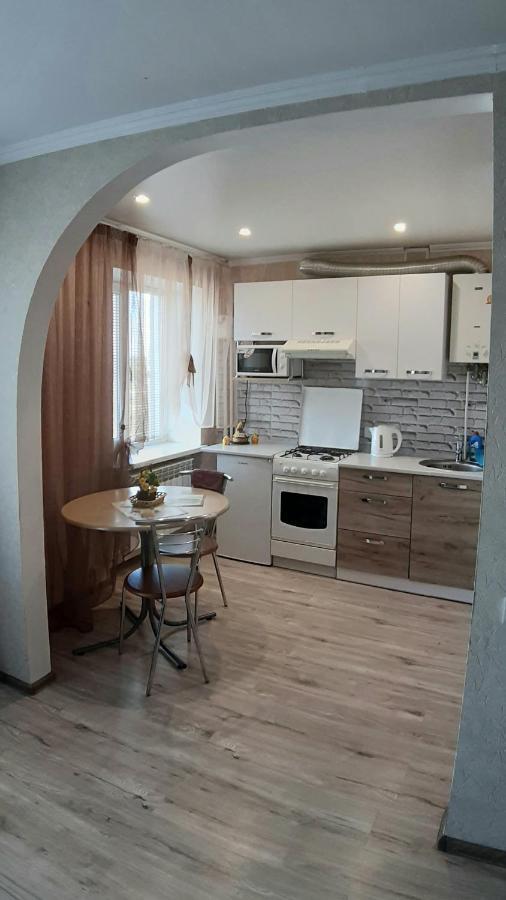 Apartment On Artyleriiska 2 With River View Mykolajiv Exteriér fotografie